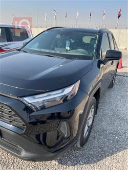 تۆیۆتا ڕاڤ 4